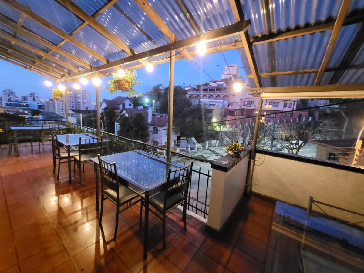 Hostal Casa Lhotse วิญาเดลมาร์ ภายนอก รูปภาพ
