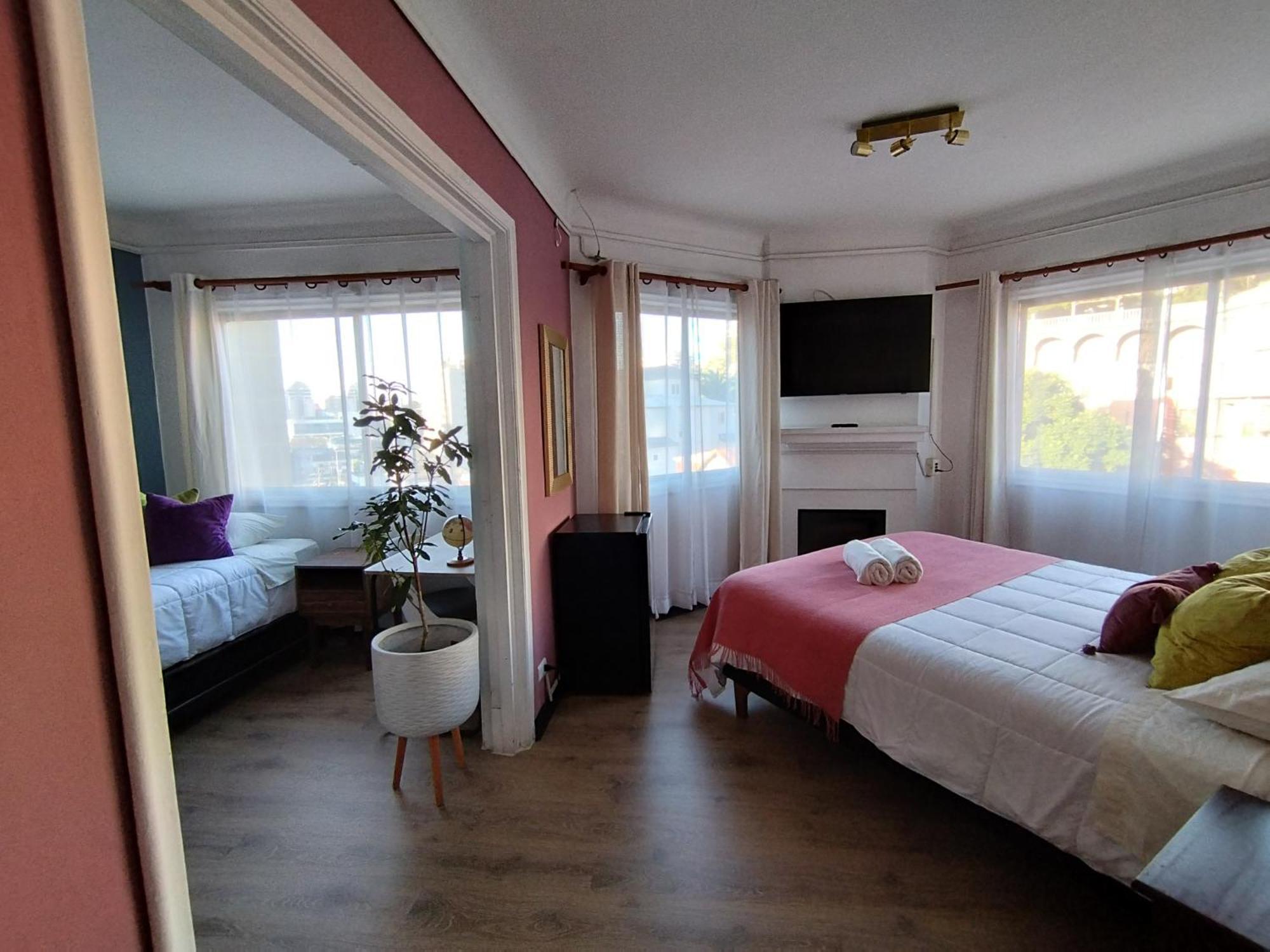 Hostal Casa Lhotse วิญาเดลมาร์ ภายนอก รูปภาพ
